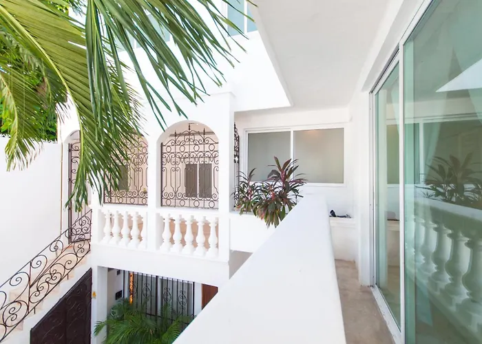Mansion Mauresque